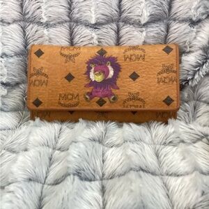 MCM Visetos Lion Printed Tri-fold Wallet